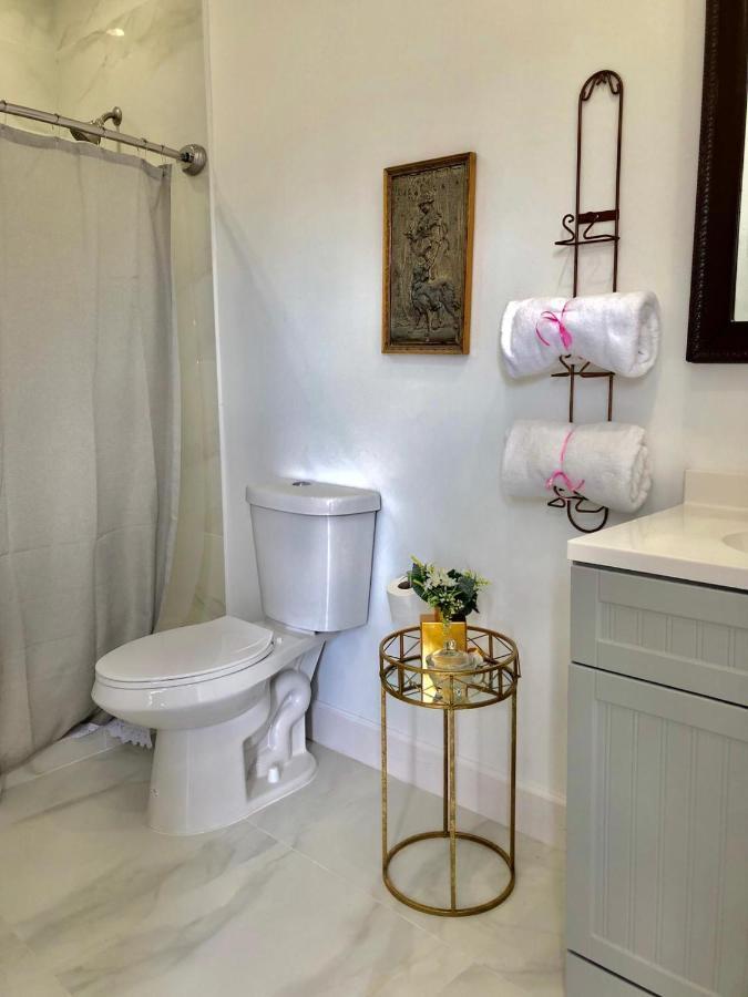 Private Suite Mins From Mia Free Parking Miami Zewnętrze zdjęcie